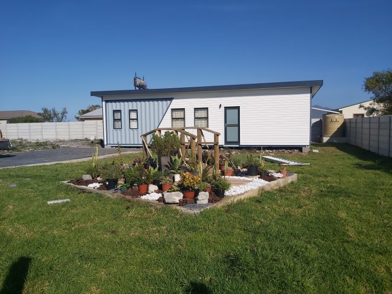 2 Bedroom Container Home in Bettys Bay