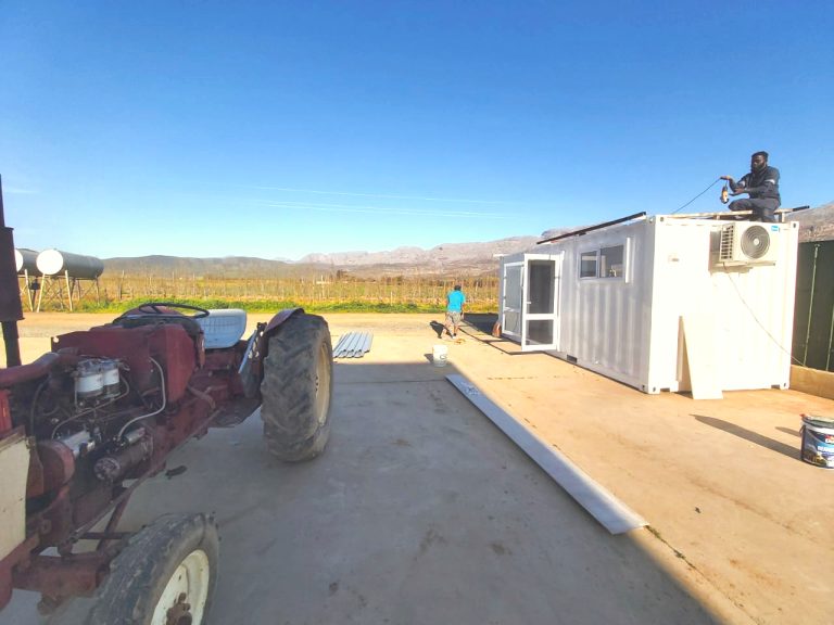 Bachelor Container Home in Ceres