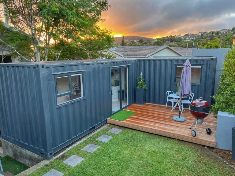 L-Shape Container Home — 1 Bedroom